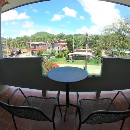 Lanta Friendly House Hotel เกาะลันตา ภายนอก รูปภาพ