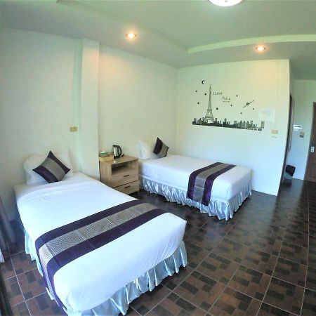 Lanta Friendly House Hotel เกาะลันตา ภายนอก รูปภาพ