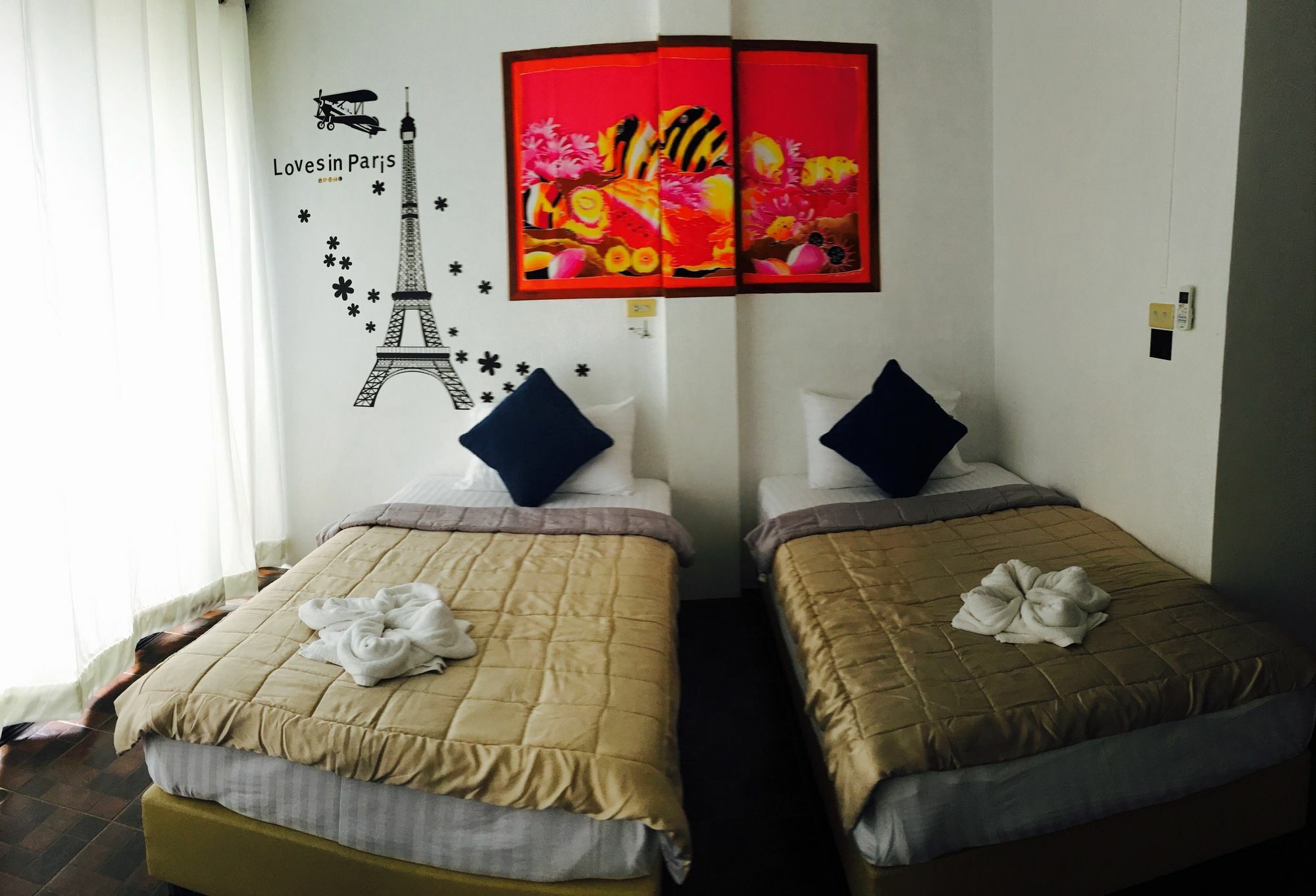 Lanta Friendly House Hotel เกาะลันตา ภายนอก รูปภาพ