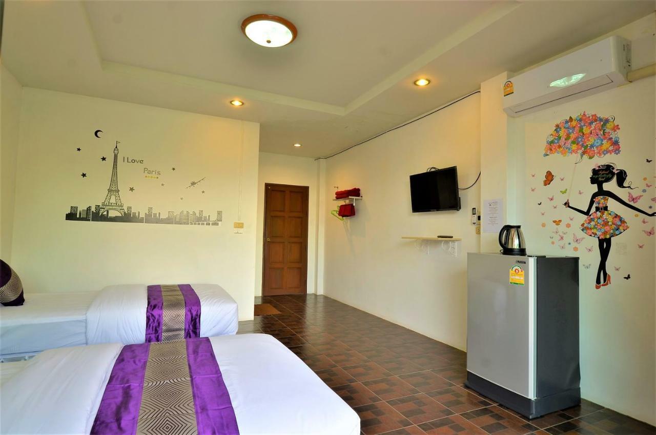 Lanta Friendly House Hotel เกาะลันตา ภายนอก รูปภาพ