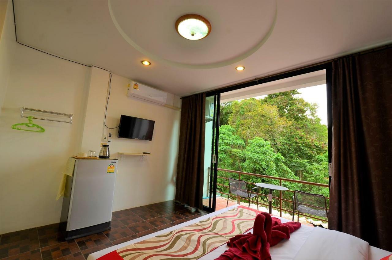 Lanta Friendly House Hotel เกาะลันตา ภายนอก รูปภาพ