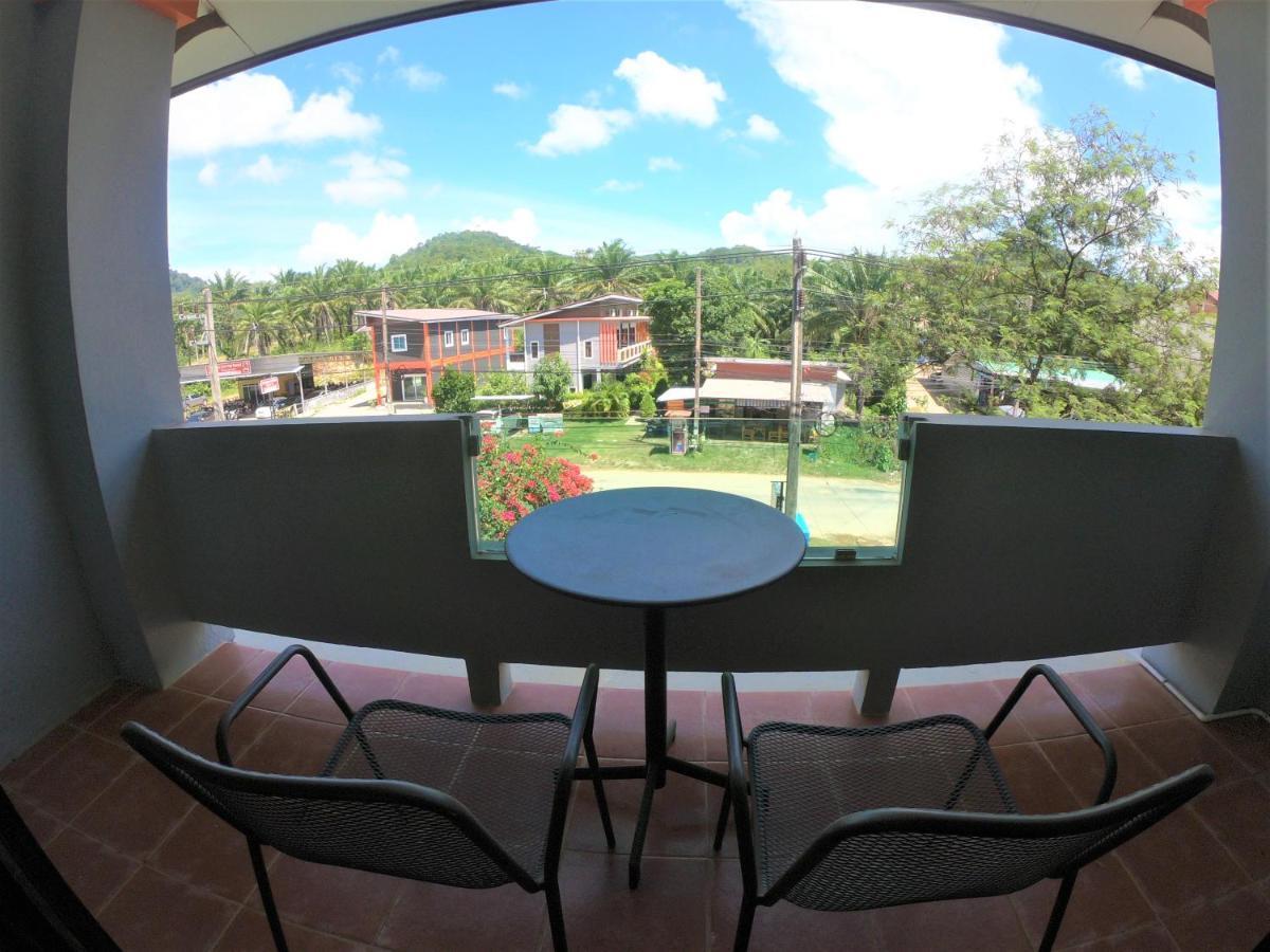 Lanta Friendly House Hotel เกาะลันตา ภายนอก รูปภาพ