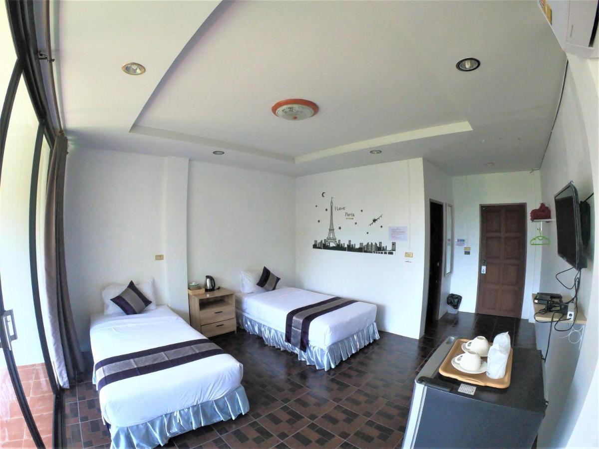 Lanta Friendly House Hotel เกาะลันตา ภายนอก รูปภาพ