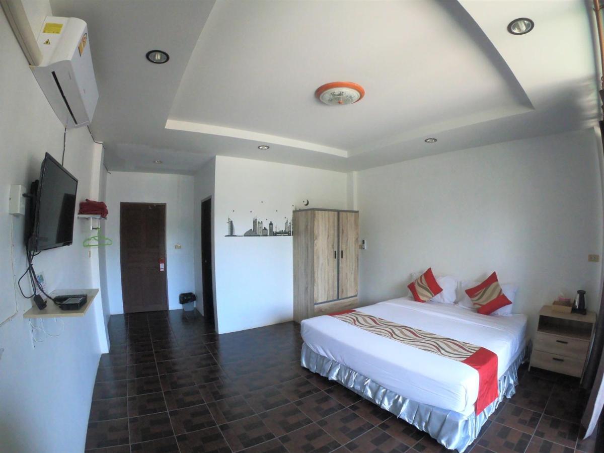 Lanta Friendly House Hotel เกาะลันตา ภายนอก รูปภาพ